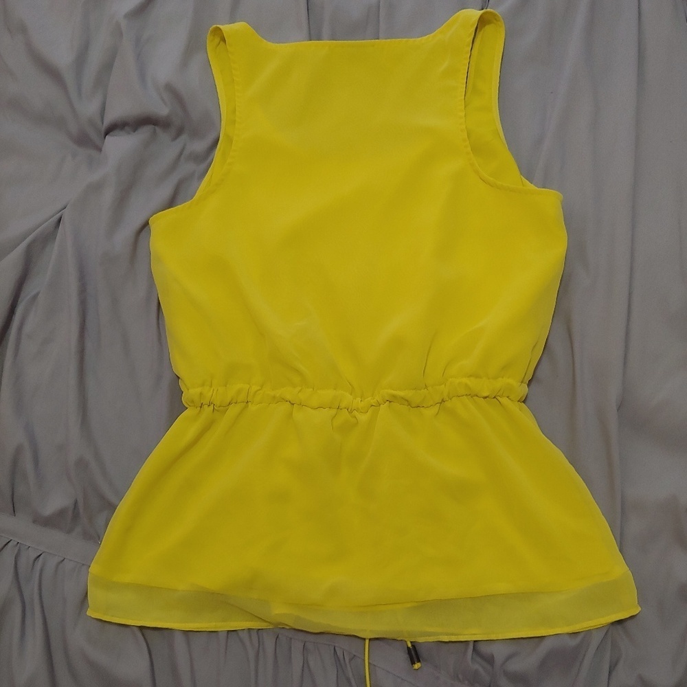 Worthington gently worn yellow peplum tank - Picture 5 of 5